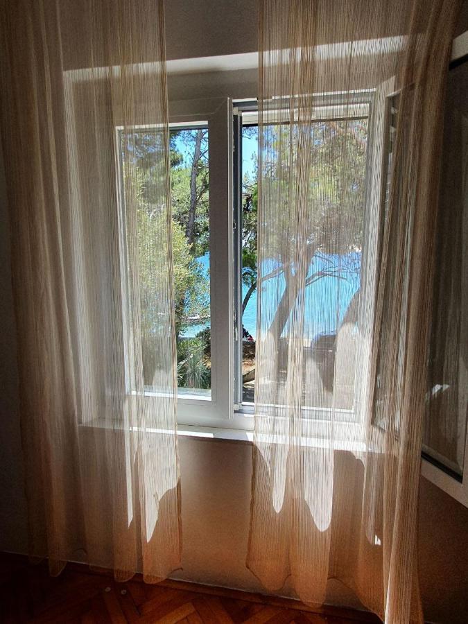 Sidus Maris, Spacious Seaside Apartment With Free Parking Martinšćica Exterior foto