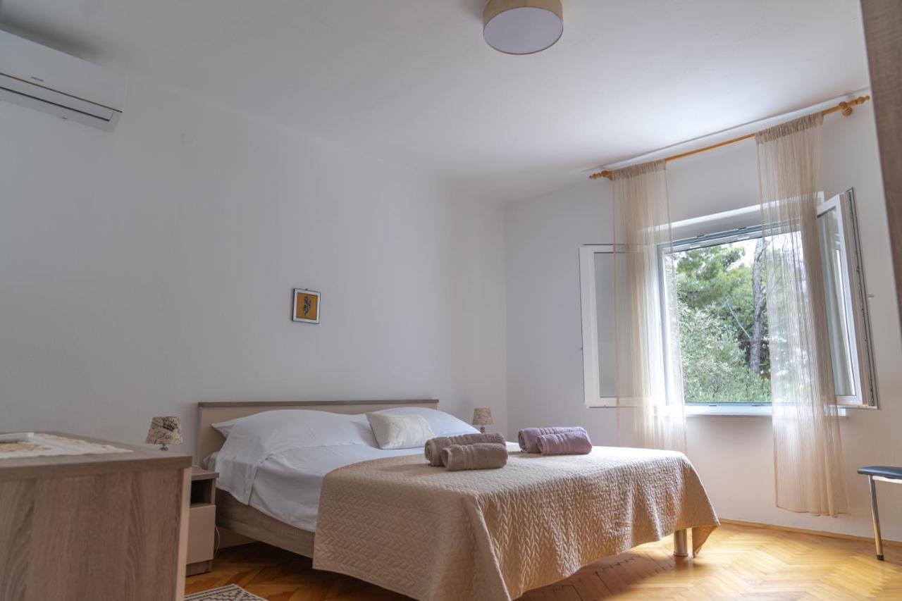Sidus Maris, Spacious Seaside Apartment With Free Parking Martinšćica Exterior foto