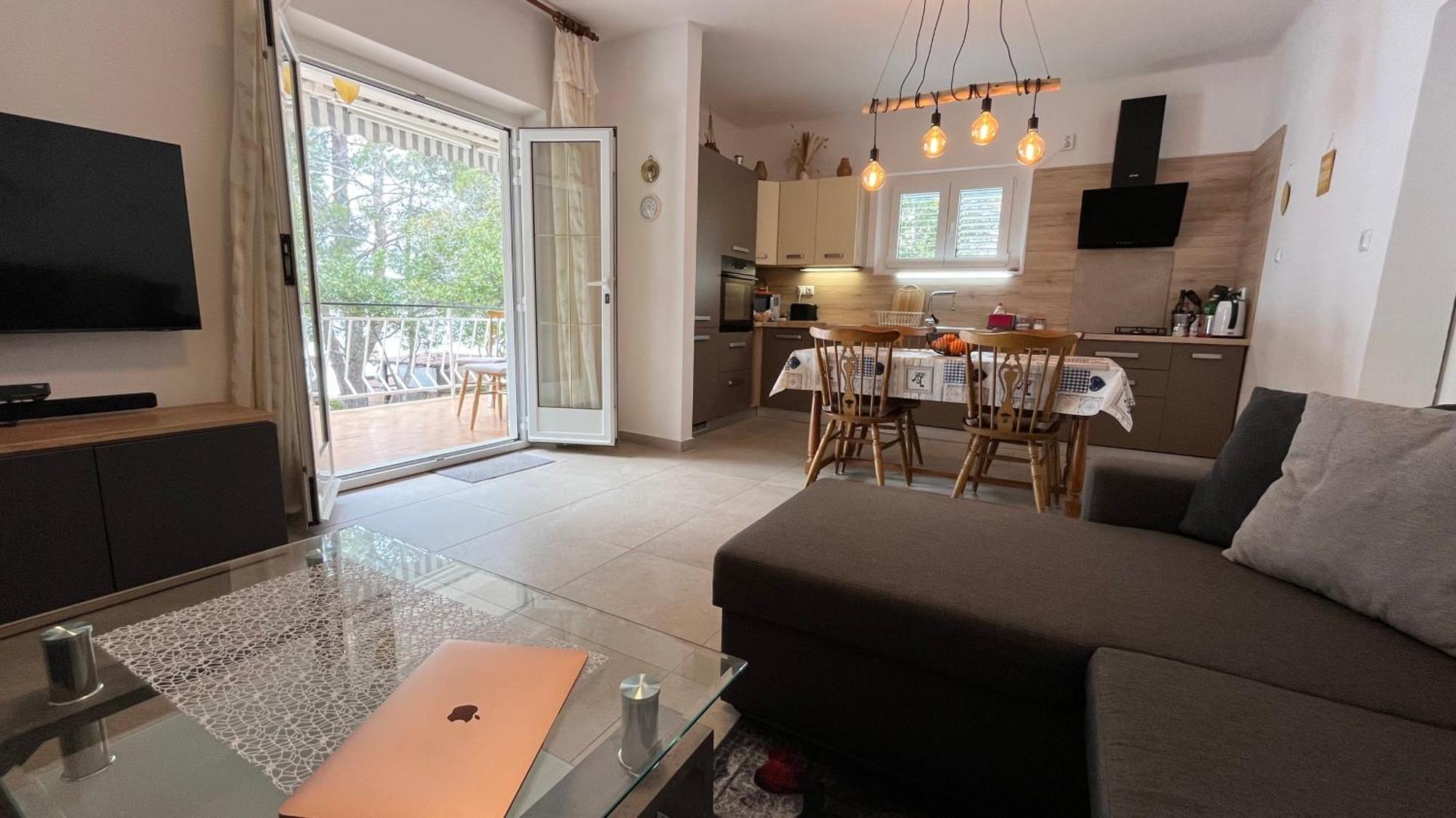 Sidus Maris, Spacious Seaside Apartment With Free Parking Martinšćica Exterior foto